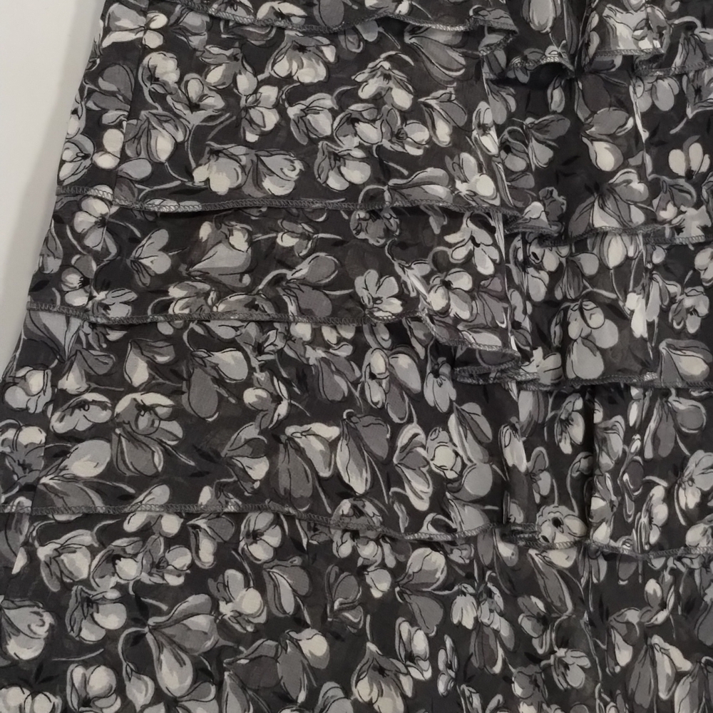 Loft Ann Taylor A-line Gray Floral Ruffle tiered Skirt Size 14 New with Tags - Picture 2 of 10